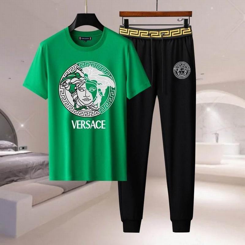 Versace Men's Suits 430